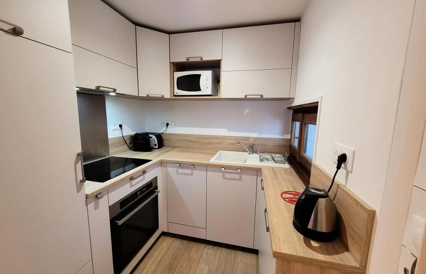 Residence Helios - Bel Appartement Renove, Au Calme Et Proche Du Centre Mae-1251 레게츠 0*,